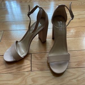 Brush Nude open toe sandals heels with chunky heel